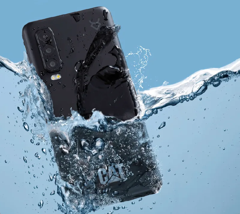 Going into water — rated to 5 metres for 35 minutes